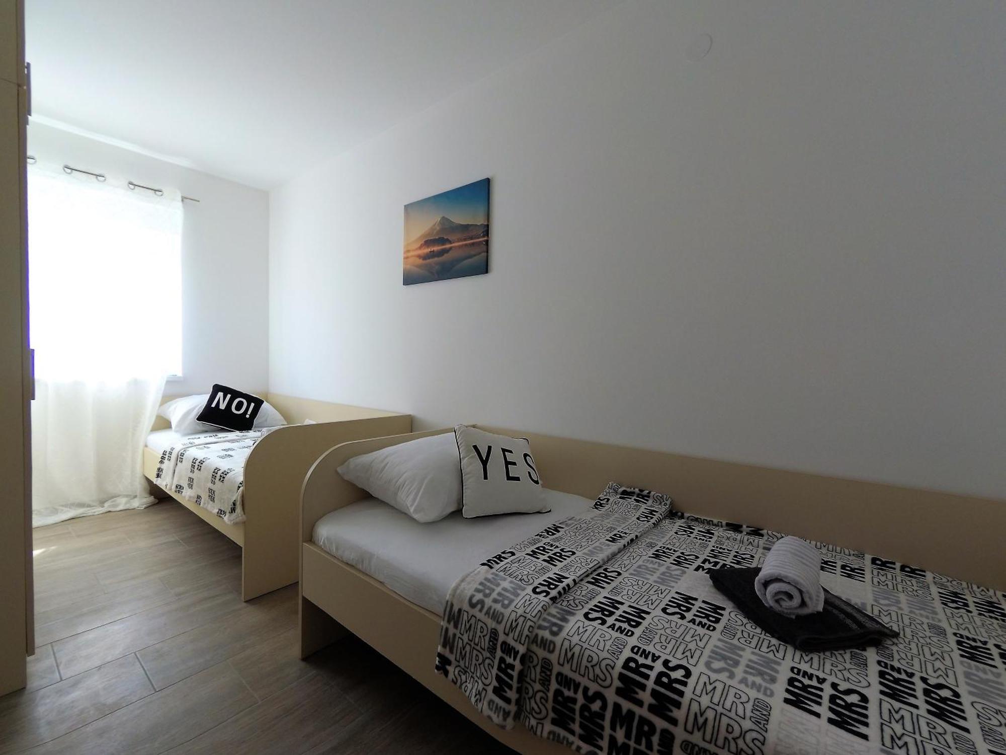 נובליה Summer Holiday Apartments מראה חיצוני תמונה