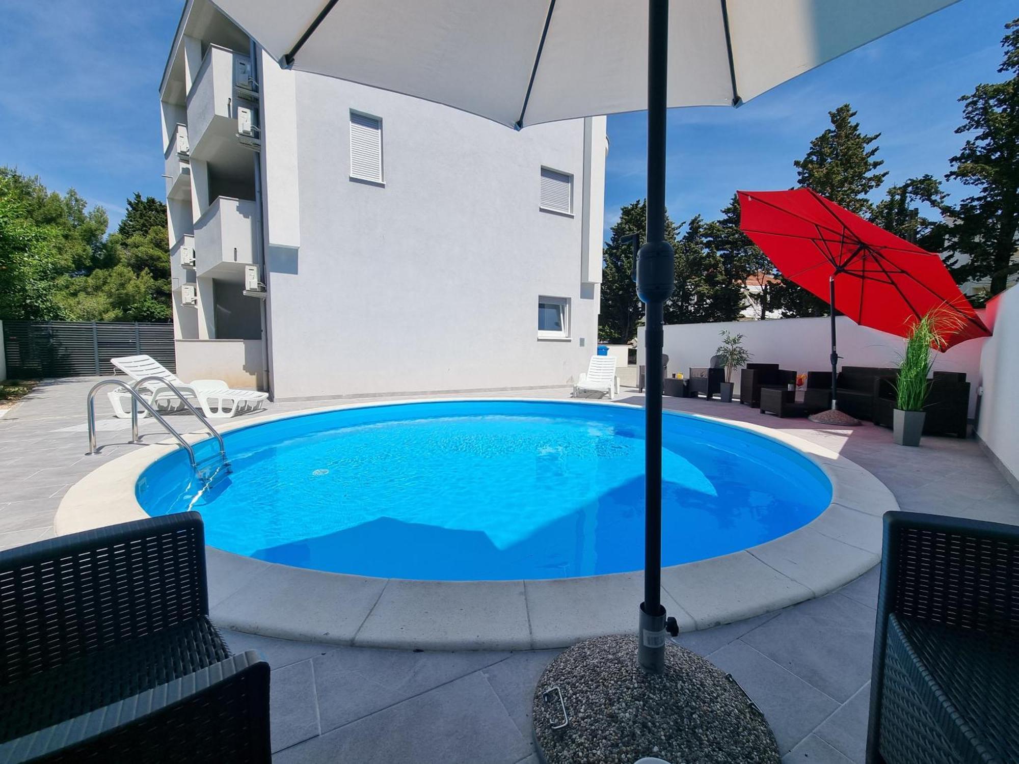 נובליה Summer Holiday Apartments מראה חיצוני תמונה